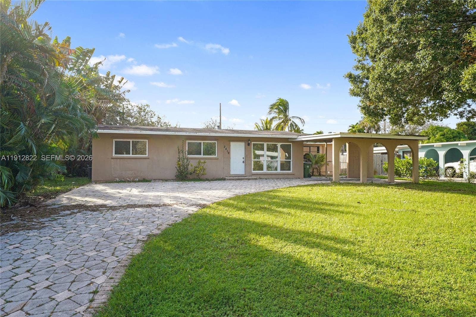 2419 NW 8th Avenue, Wilton Manors, FL 33311 Photo 1