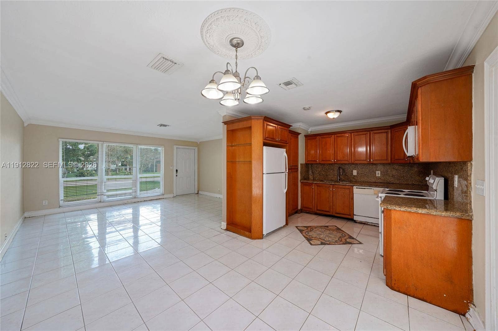 2419 NW 8th Avenue, Wilton Manors, FL 33311 Photo 7