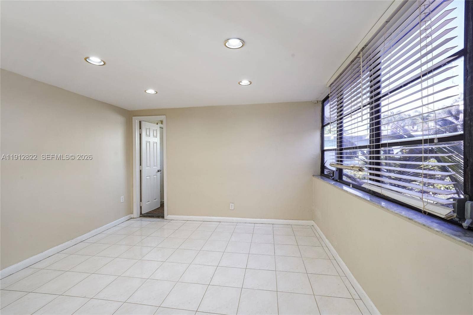 2419 NW 8th Avenue, Wilton Manors, FL 33311 Photo 14
