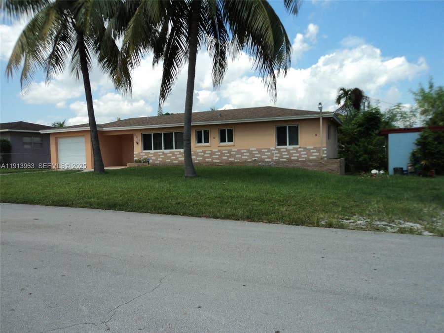 Property photo for 2611 Rodman Street, Hollywood, FL