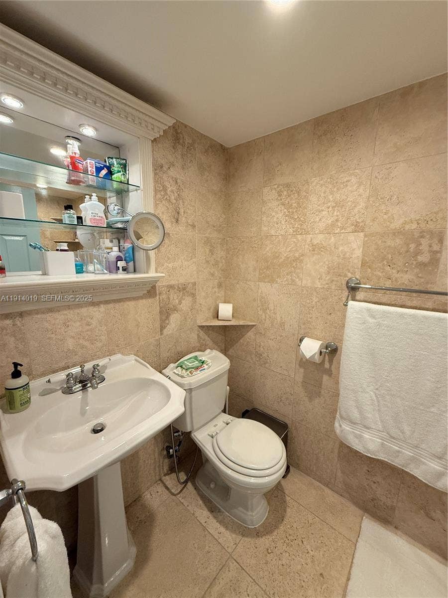 180 Isle Of Venice Drive, #100, Fort Lauderdale, Fort Lauderdale, FL 33301 Photo 14