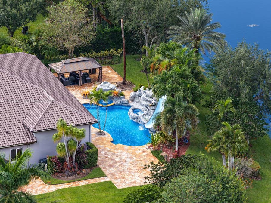 Property photo for 12995 SW 40th Street, Davie, FL
