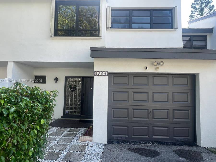 Property photo for 9894 Fairway Cove Lane, Plantation, FL