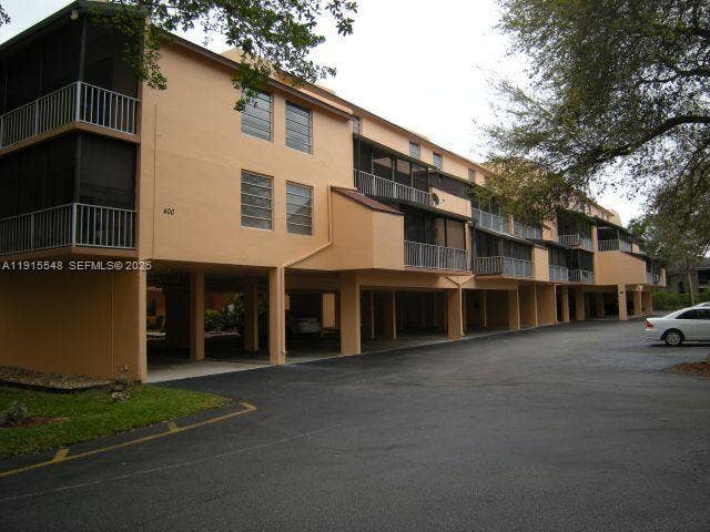 Property photo for 400 Commodore Drive, #108, Plantation, FL