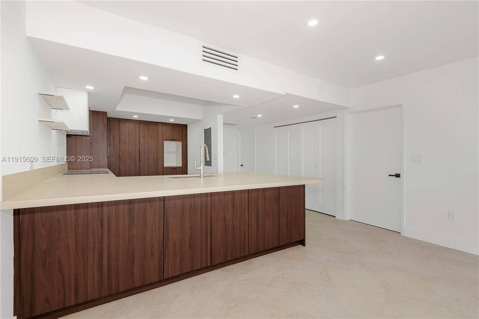 8855 Collins Avenue, #6E, Surfside, FL 33154 Photo 7