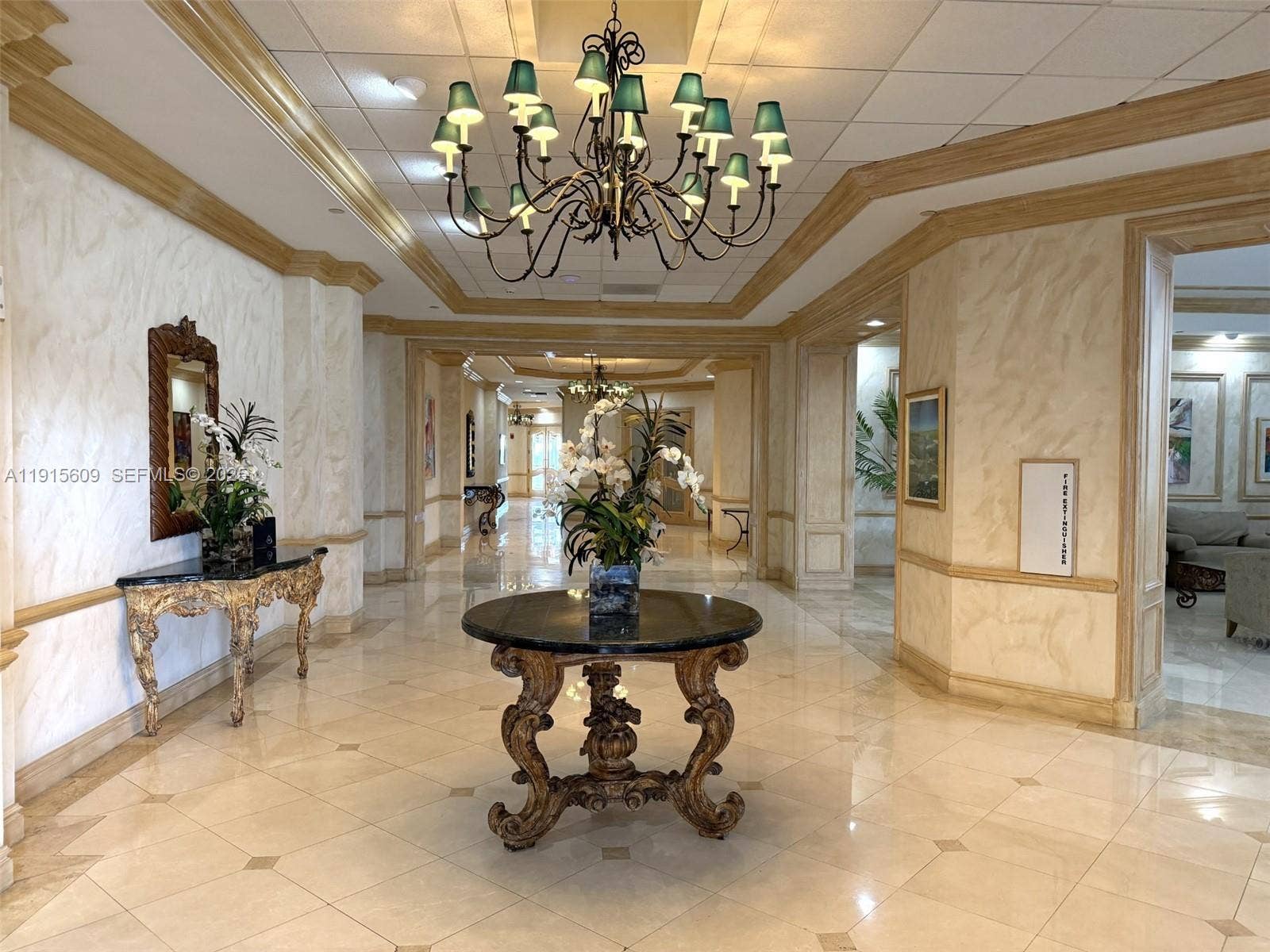 8855 Collins Avenue, #6E, Surfside, FL 33154 Lobby entrance