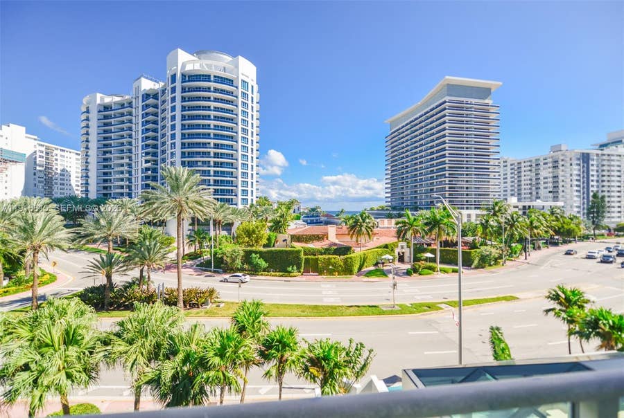 Property photo for 5900 Collins Avenue, #506, Miami Beach, FL