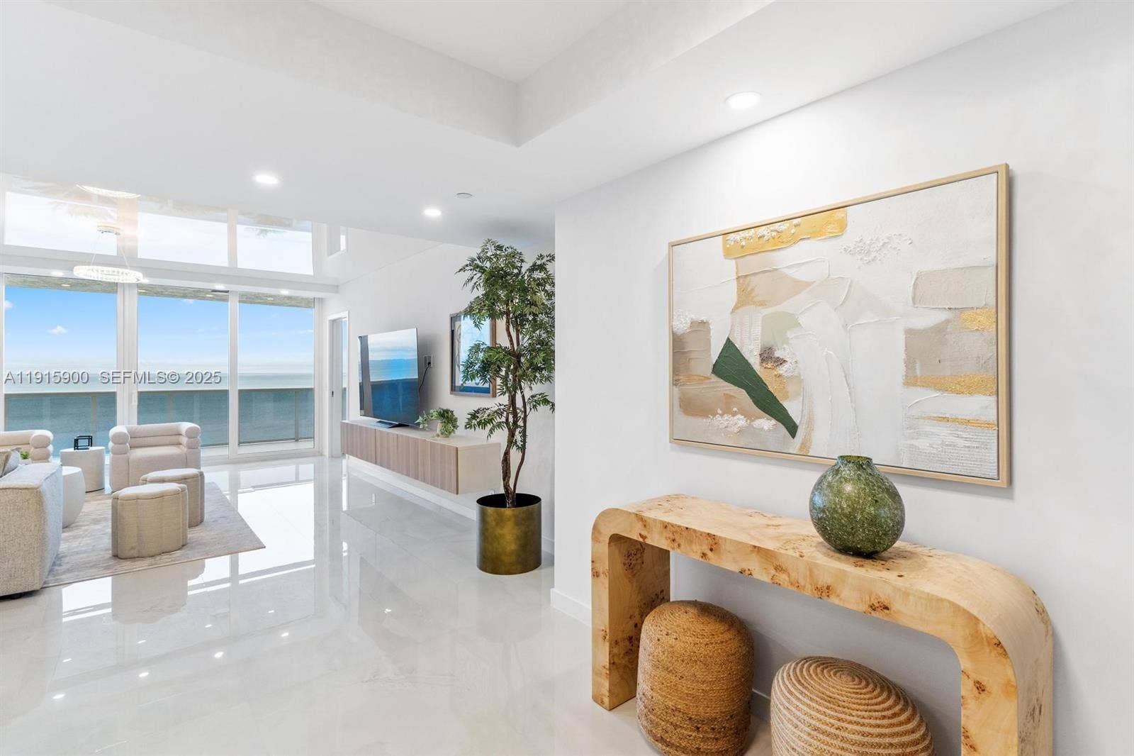 3200 N Ocean Boulevard, #702, Fort Lauderdale, Fort Lauderdale, FL 33308 Photo 3