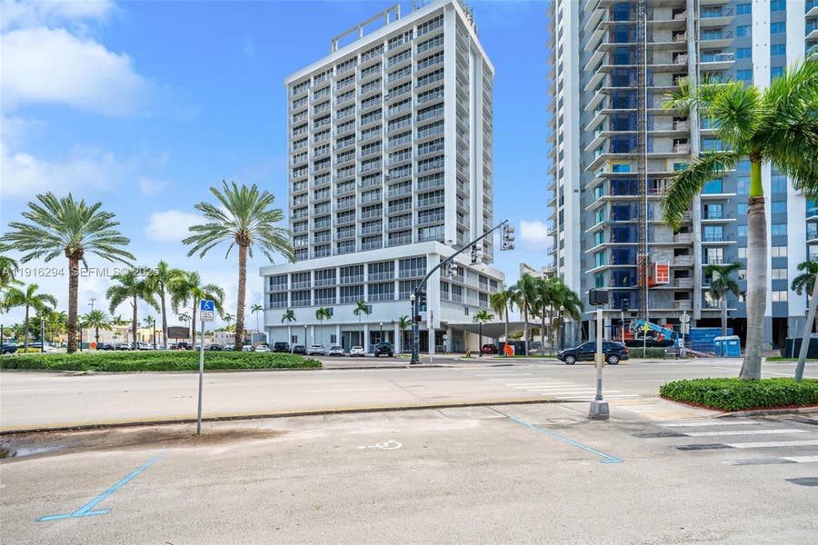 Property photo for 1720 Harrison Street, #10G, Hollywood, FL