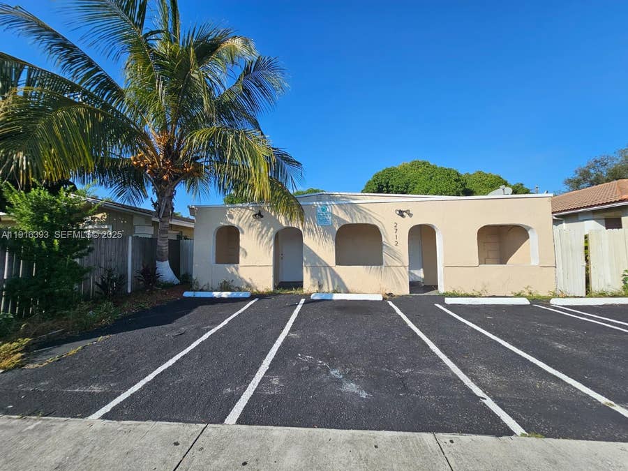 Property photo for 2712 NW 14th Street, Fort Lauderdale, FL