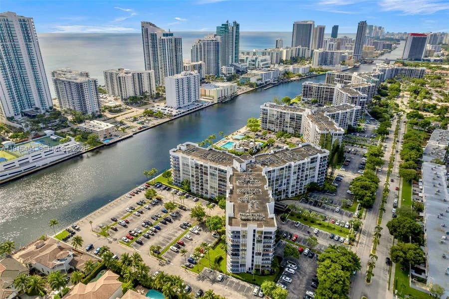 Property photo for 1000 Parkview Drive, #518, Hallandale Beach, FL
