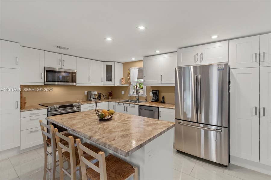 Property photo for 5239 NW 3rd Avenue, Deerfield Beach, FL