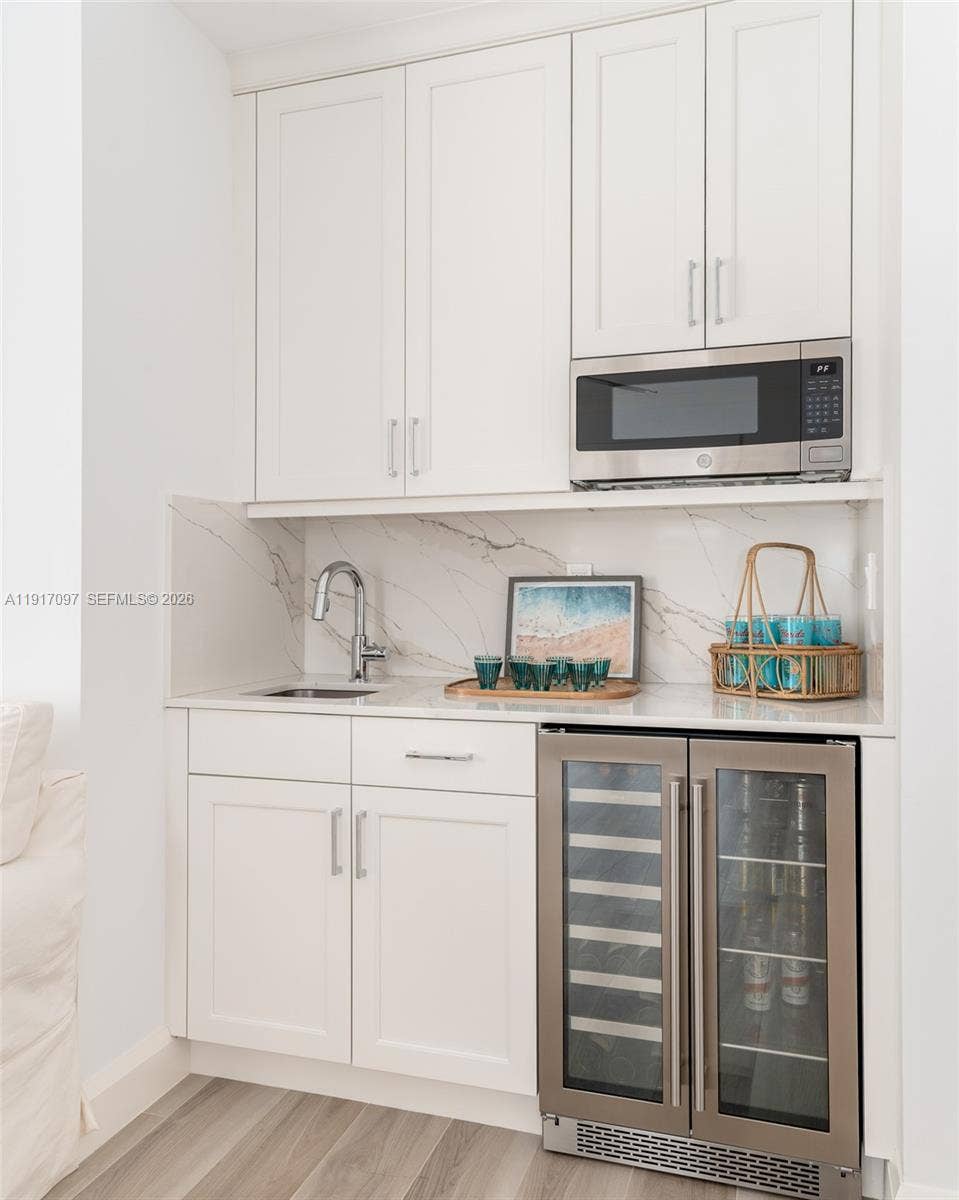 1st floor wet bar