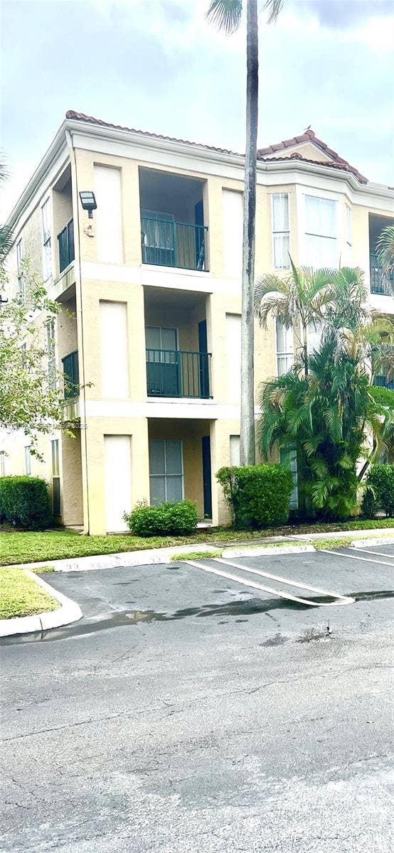 Property photo for 977 Riverside Drive, #211, Coral Springs, FL
