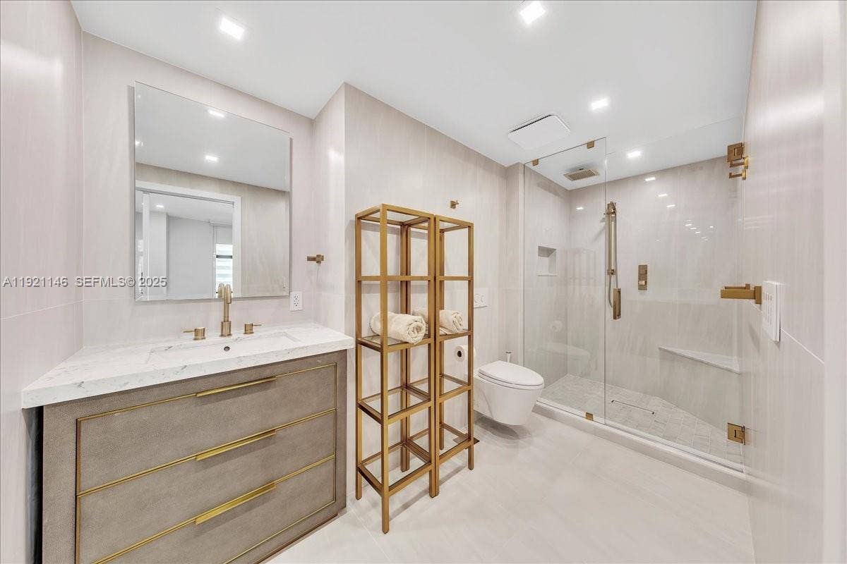9801 Collins Avenue, #11A, Bal Harbour, FL 33154 Photo 35