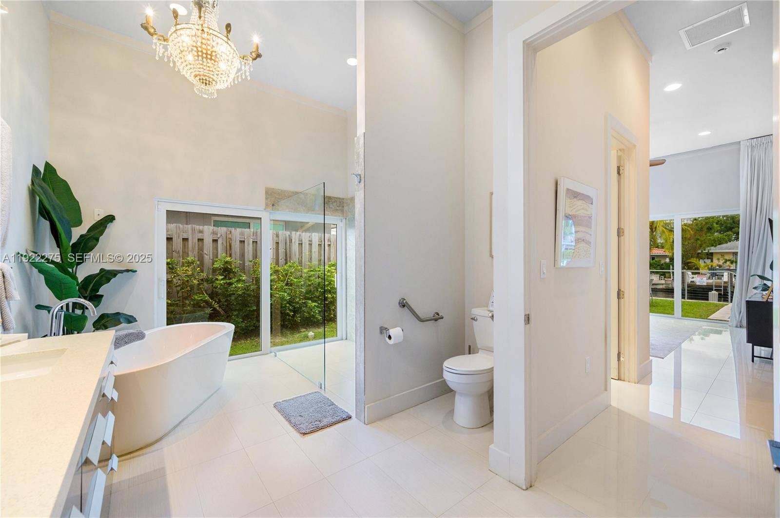 2112 NE 17th Avenue, Wilton Manors, FL 33305 Photo 31