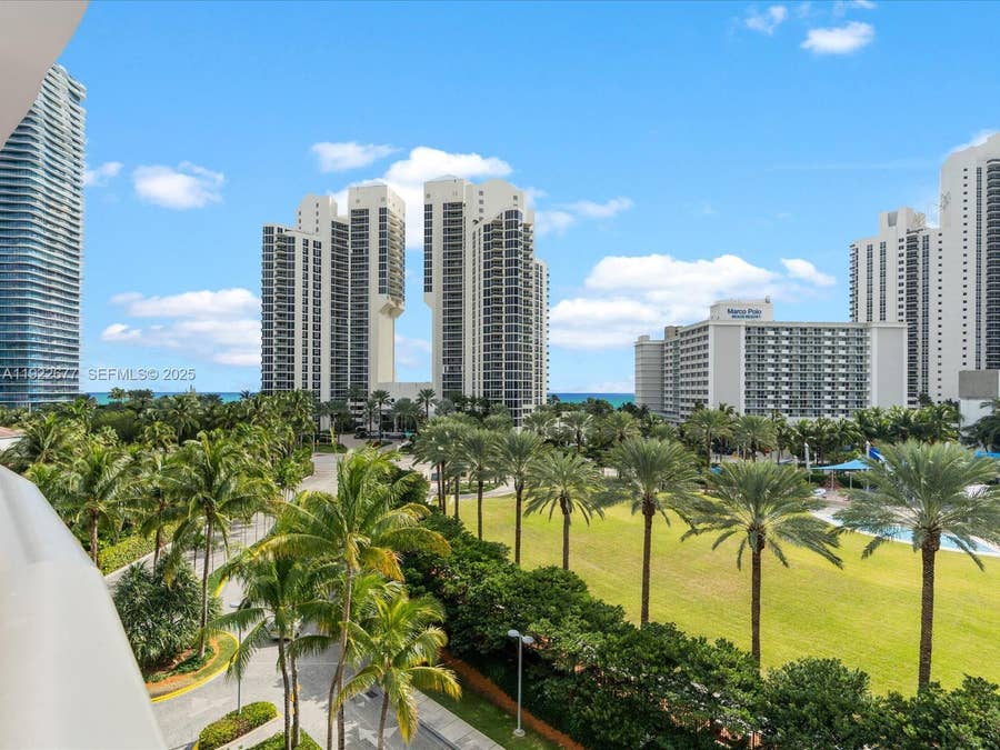 Property photo for 19370 E Collins Avenue, #625, Sunny Isles Beach, FL