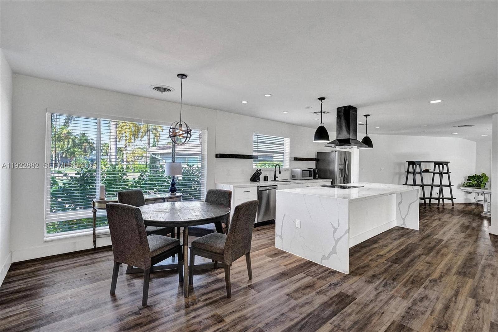 2106 NE 16th Avenue, Wilton Manors, FL 33305 Photo 6
