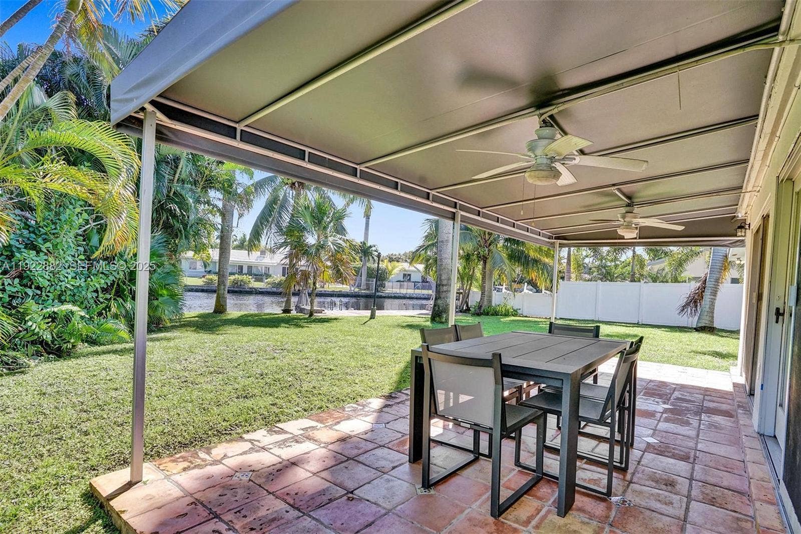 2106 NE 16th Avenue, Wilton Manors, FL 33305 Photo 33