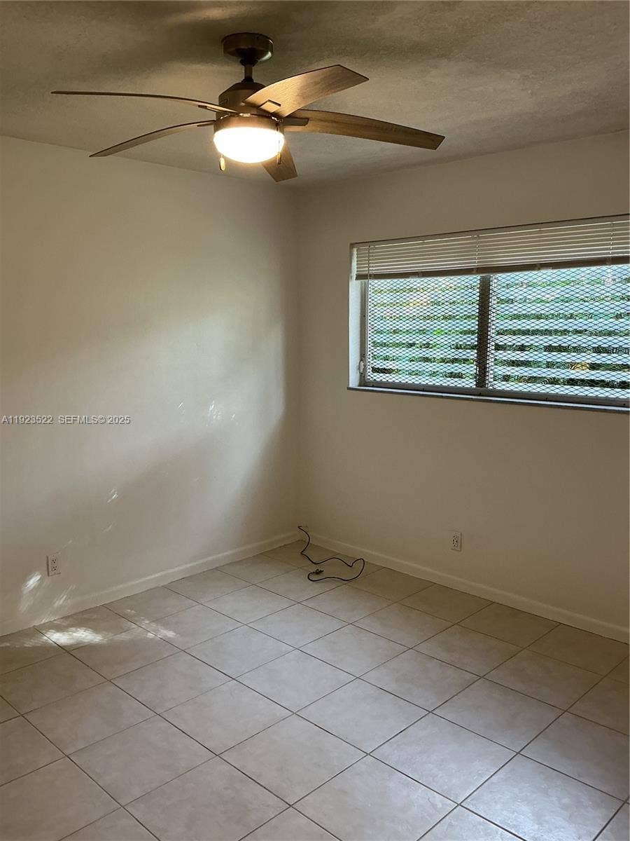 2716 NE 30th Place, #103C, Fort Lauderdale, FL 33306 Photo 7
