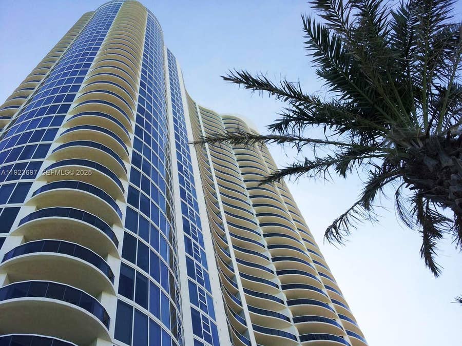 Property photo for 17201 Collins Avenue, #1009, Sunny Isles Beach, FL