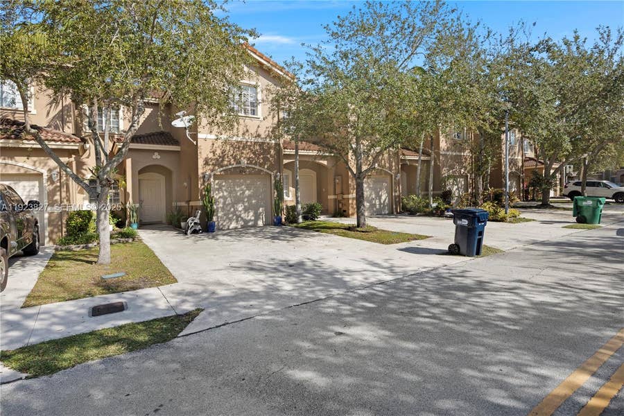 Property photo for 8525 SW 214th Terrace, Cutler Bay, FL
