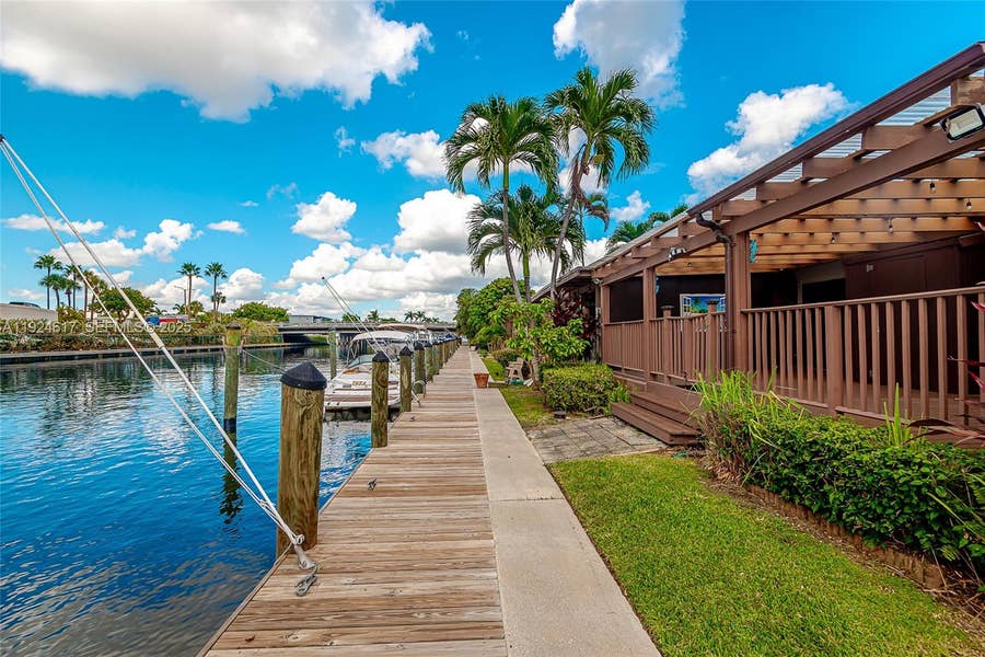 Property photo for 2621 S Parkview Drive, Hallandale Beach, FL