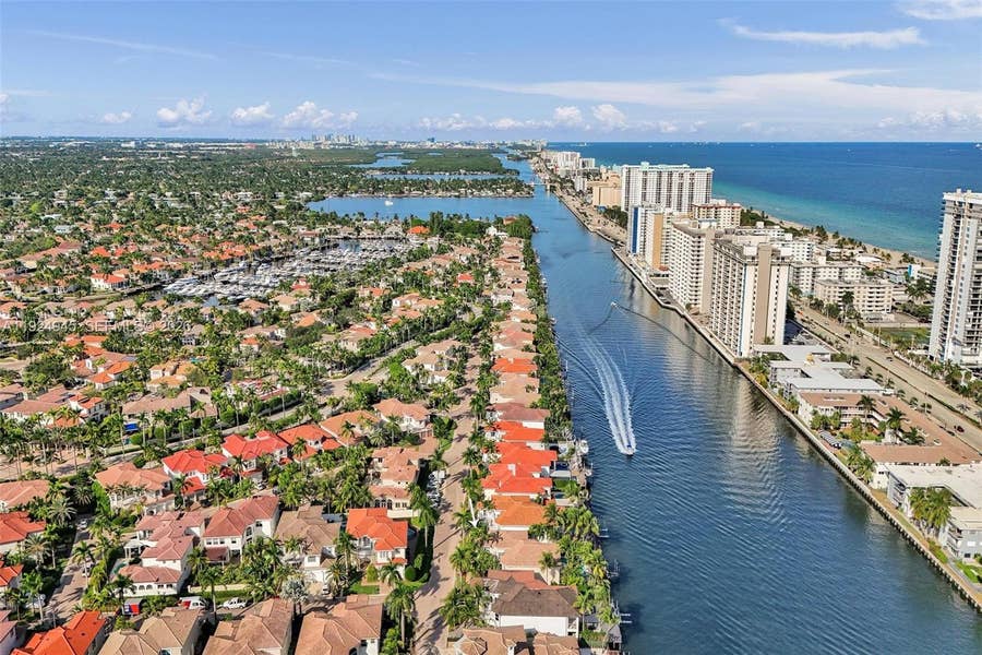 Property photo for 1575 Windjammer Way, Hollywood, FL