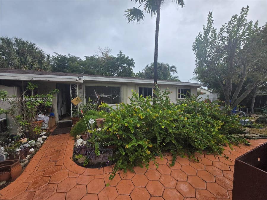 Property photo for 906 NE 23rd Terrace, Pompano Beach, FL