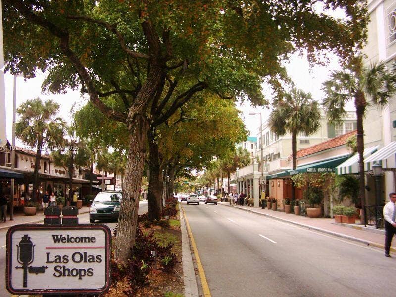 241 SE 9th Avenue, #106, Pompano Beach, FL 33060 Photo 18
