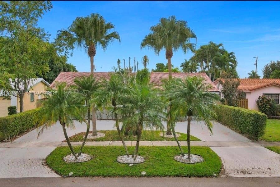Property photo for 5500 Buchanan Street, Hollywood, FL