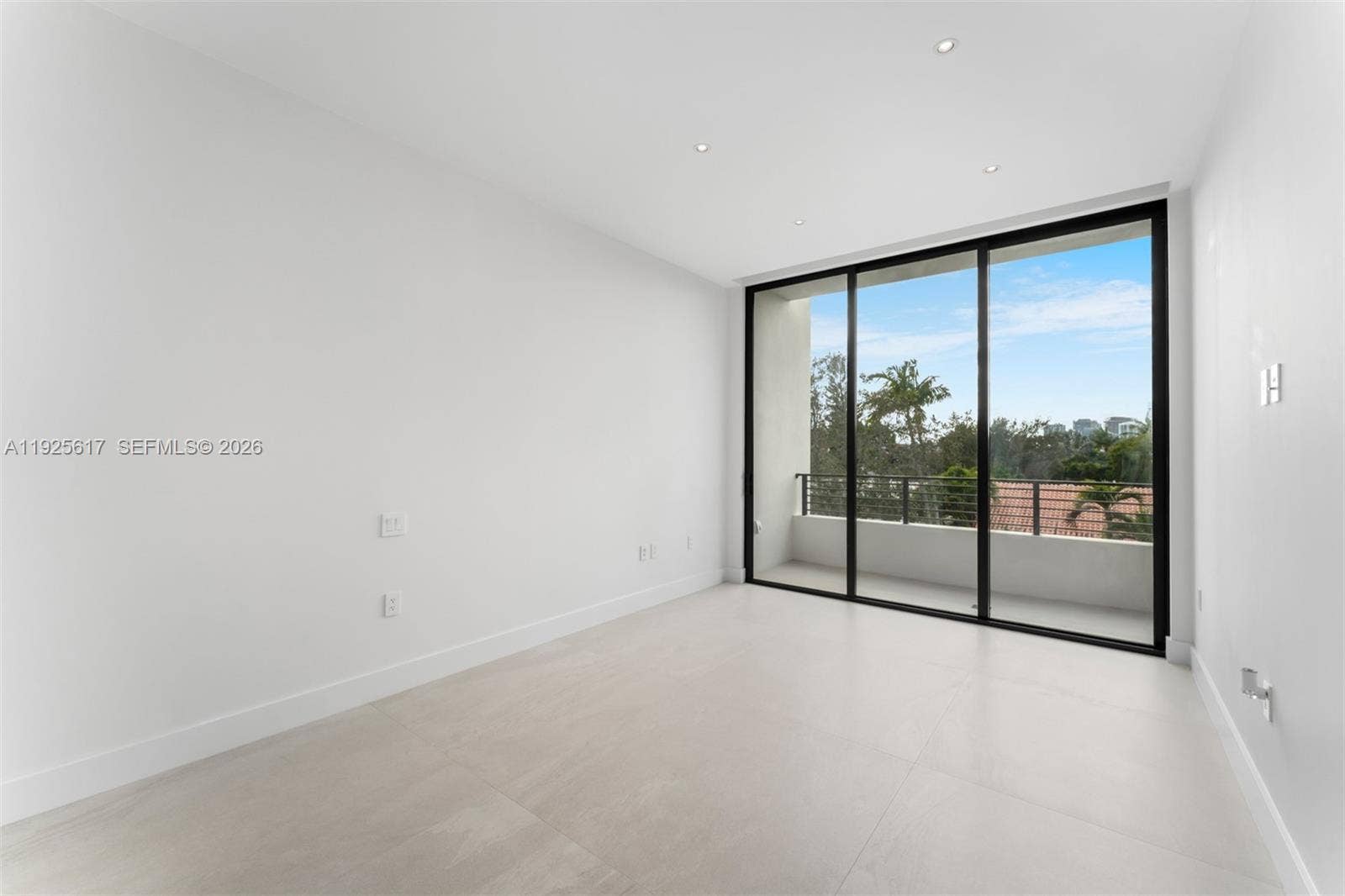 3551 Crystal Court, Miami, FL 33133 Photo 28