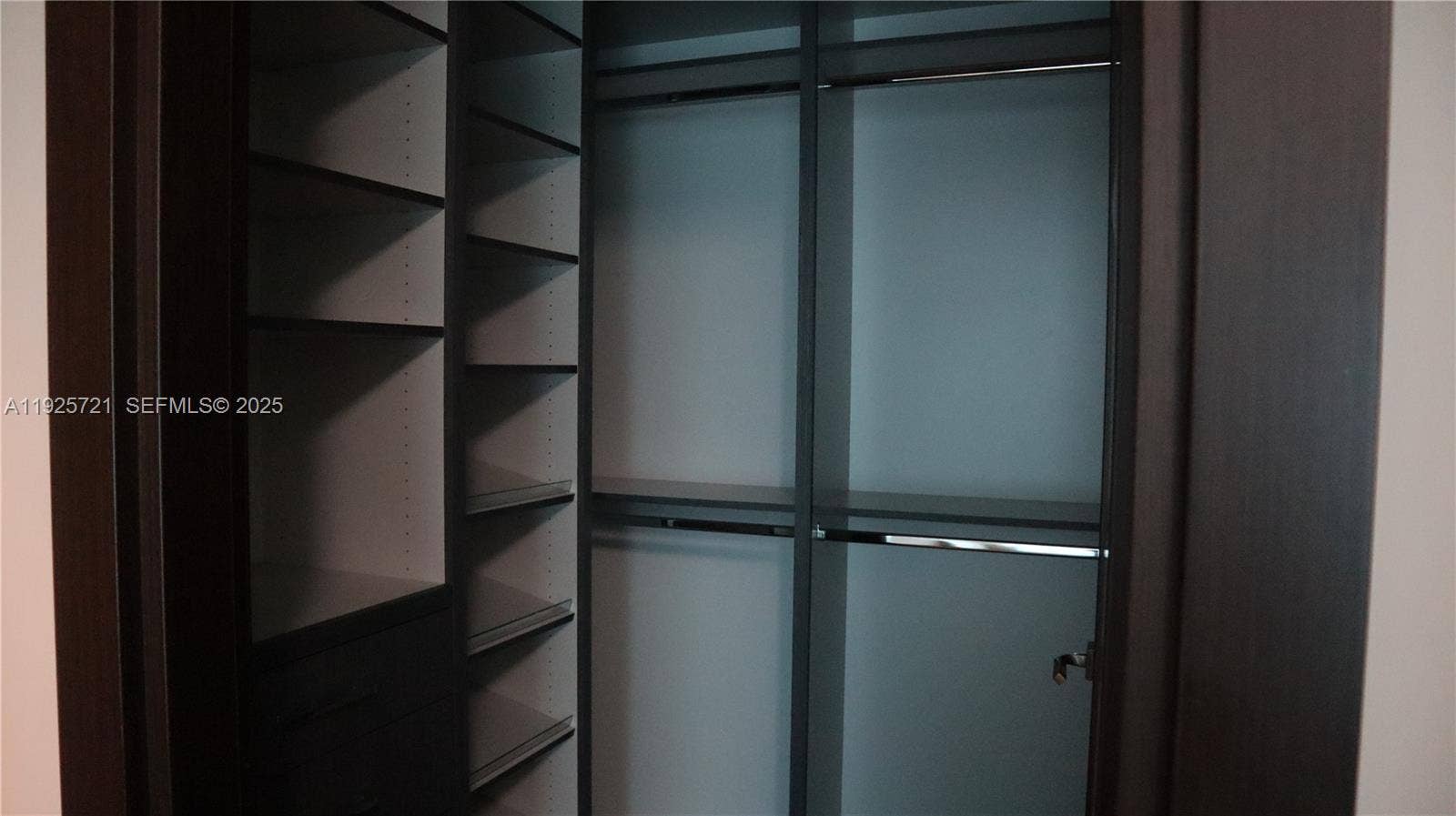 Guest Bedroom Closet
