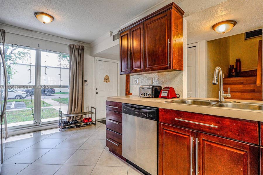 Property photo for 3331 Farragut Street, #8A, Hollywood, FL