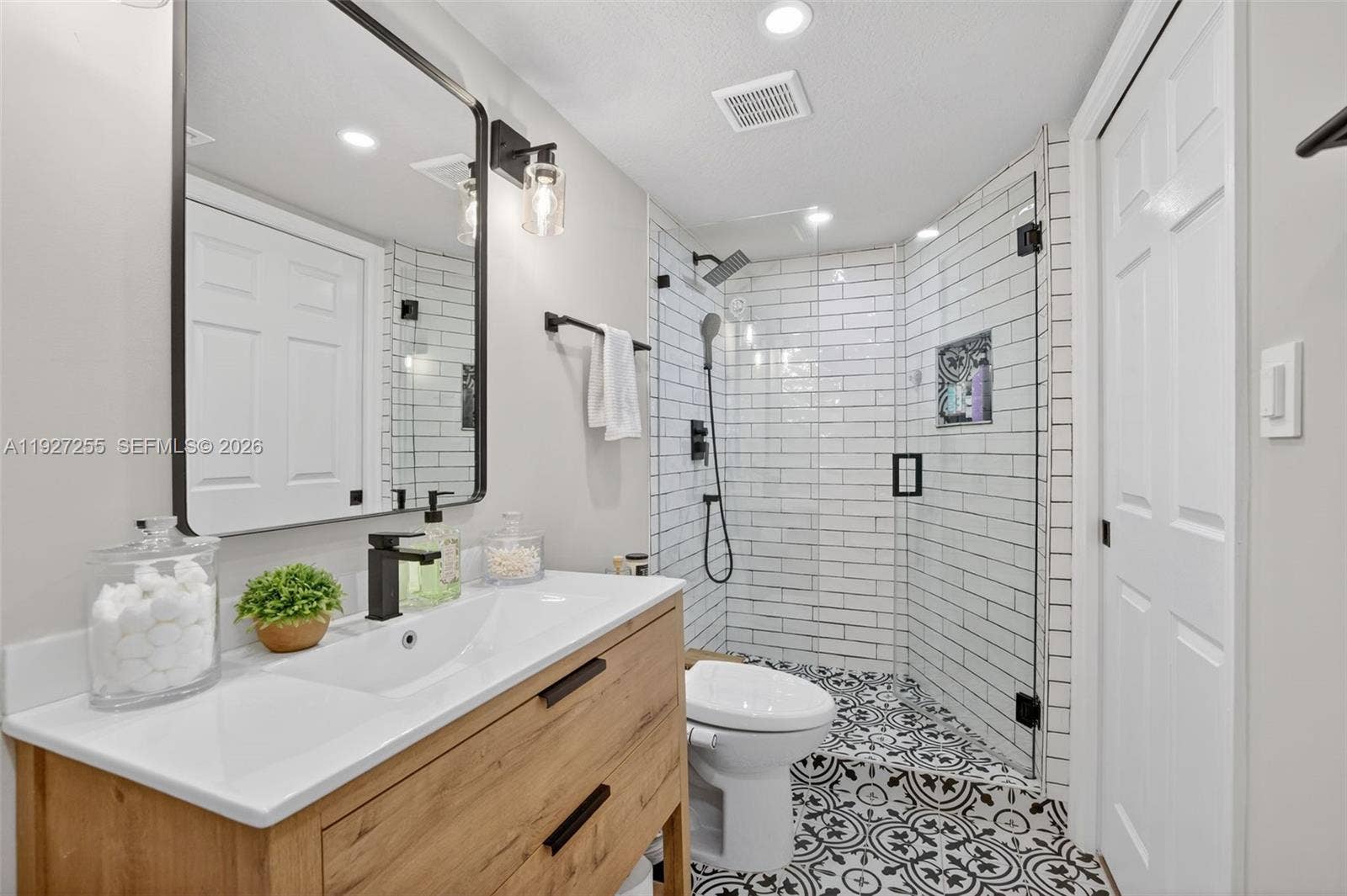 237 City View Drive, #237, Fort Lauderdale, FL 33311 Photo 45