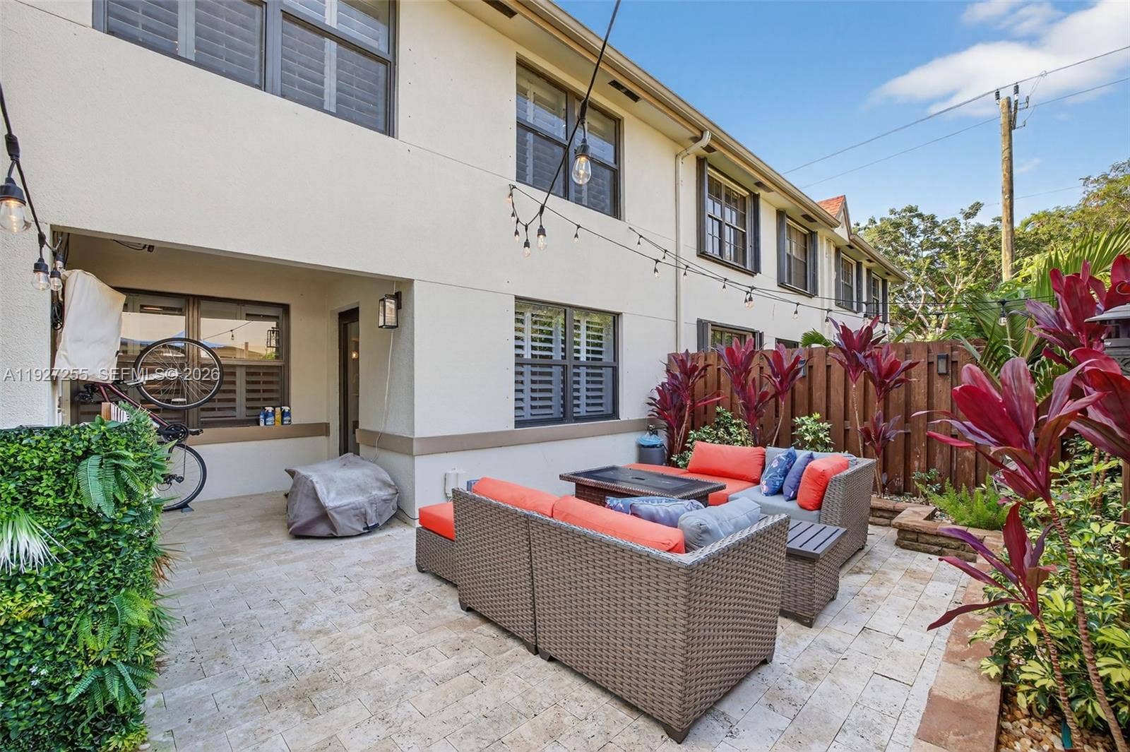 237 City View Drive, #237, Fort Lauderdale, FL 33311 Photo 18