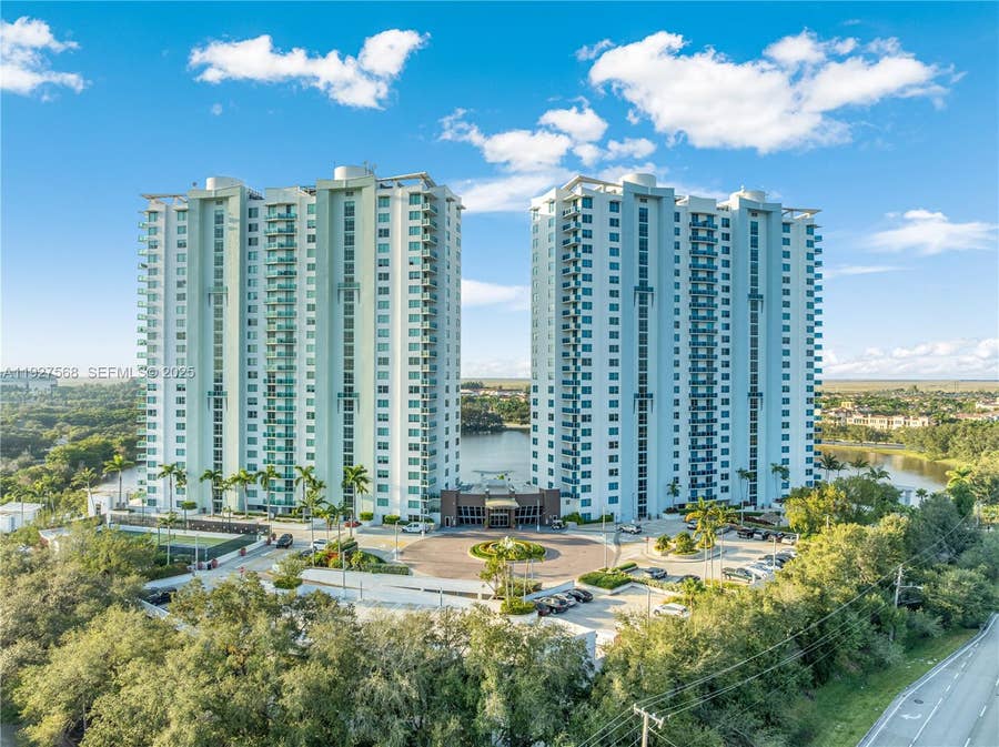 Property photo for 2641 N Flamingo Road, #1703N, Sunrise, FL