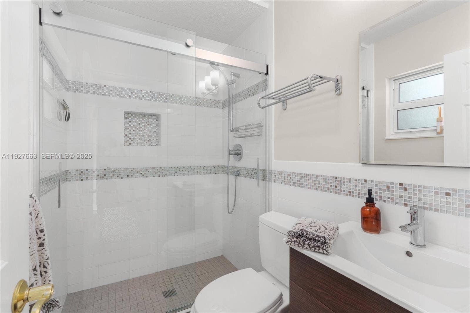 2837 NE 17th Avenue, Wilton Manors, FL 33334 Photo 30