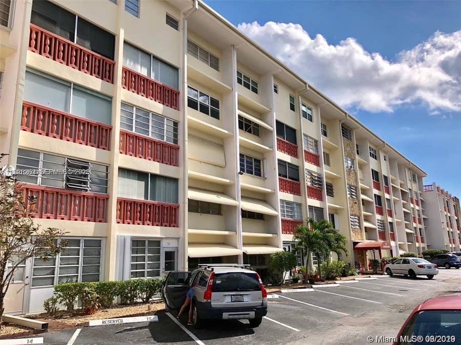 Property photo for 215 SE 3rd Avenue, #407B, Hallandale Beach, FL