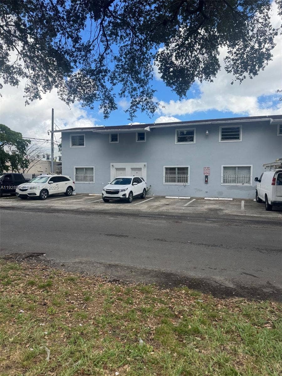 Property photo for 3821 SW 13th Court, Fort Lauderdale, FL