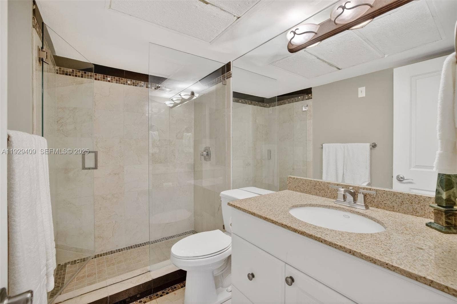 Walk in shower