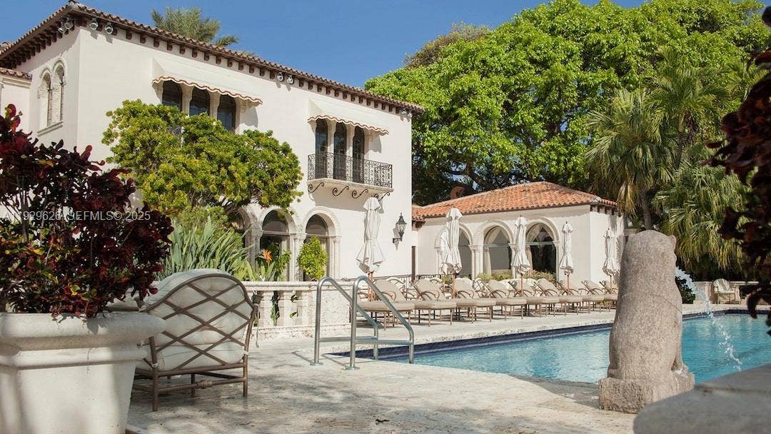 1004 Fisher Island Drive, Miami Beach, FL 33109 Photo 7