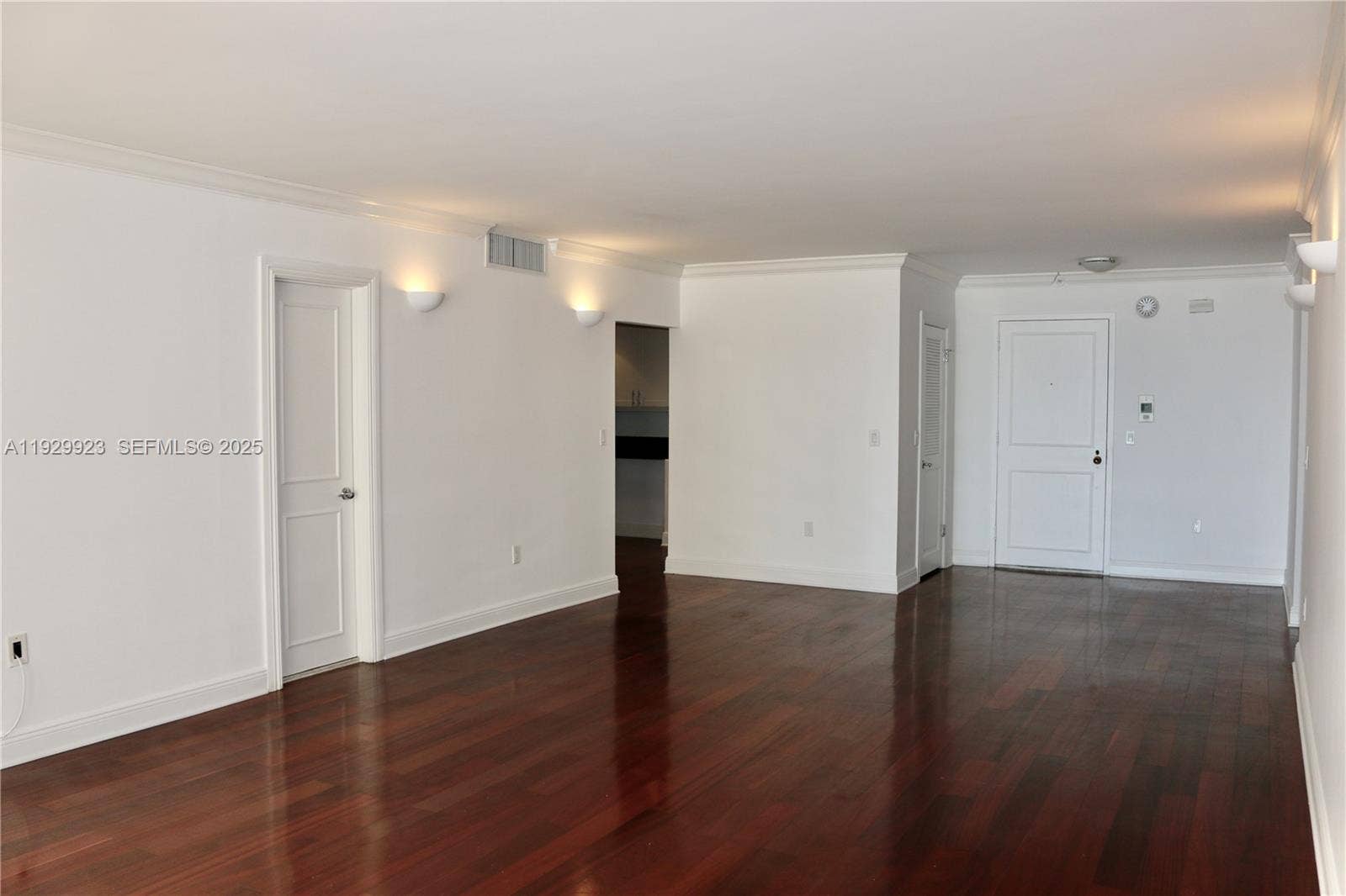 9801 Collins Avenue, #8N Ocean Views, Bal Harbour, FL 33154 Photo 14