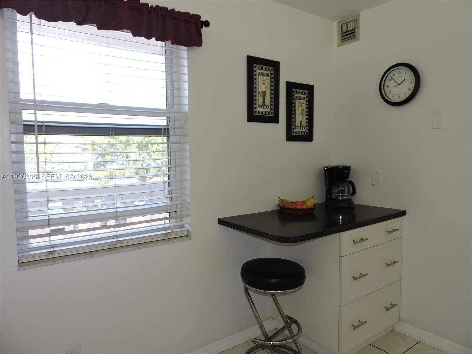 324 SE 10th Street, #207, Dania Beach, FL 33004 Photo 8
