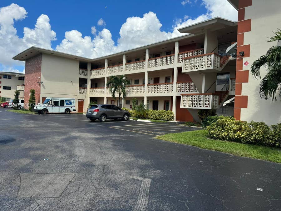 Property photo for 4771 NW 10th Court, #118, Plantation, FL