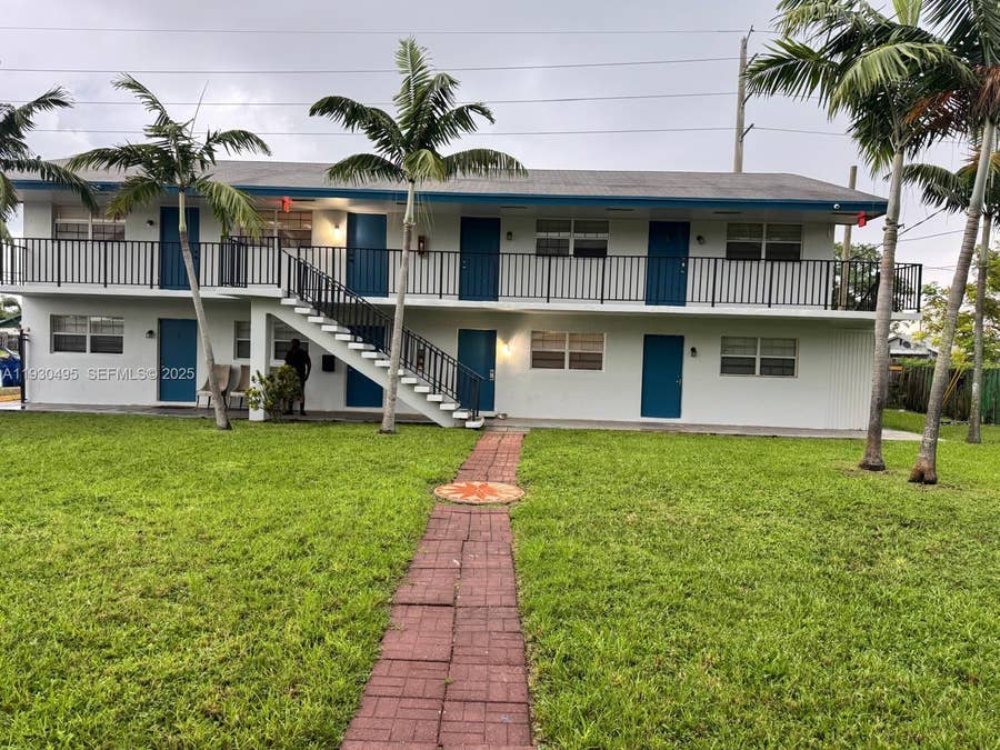 Property photo for 201 W Blue Heron Boulevard, Riviera Beach, FL