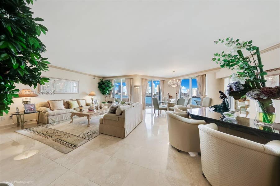 Property photo for 2600 Island Boulevard, #703, Aventura, FL