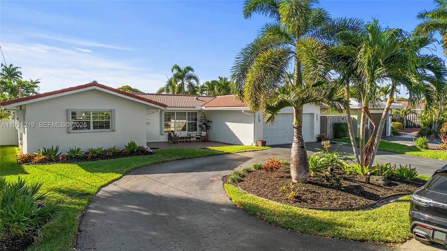 Property photo for 2207 NE 16th Avenue, Wilton Manors, FL