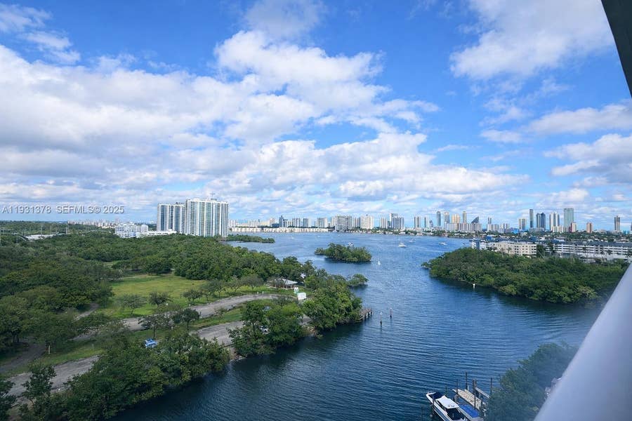 Property photo for 16385 Biscayne Boulevard, #1102, North Miami Beach, FL