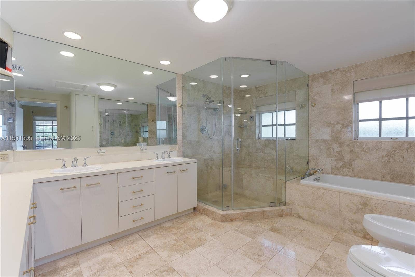 2130 NE 15th Street, Fort Lauderdale, Fort Lauderdale, FL 33304 Photo 17